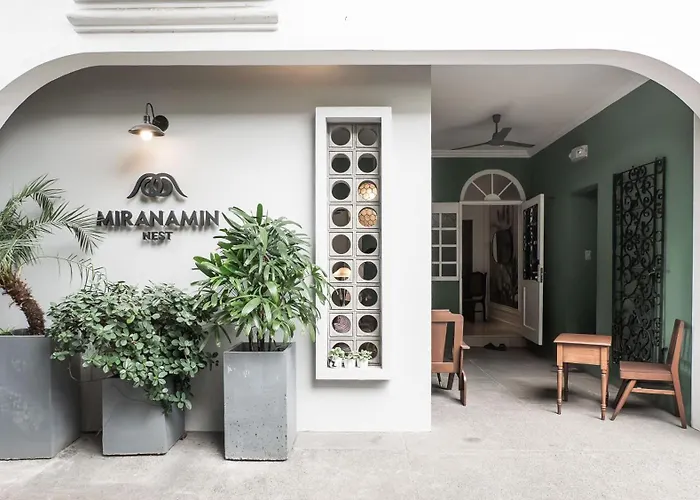 Miranamin Nest Gumamela - Family In Historic With Indoor Plunge Pool, Garden View, Pet-friendly, Self-service Breakfast Manila